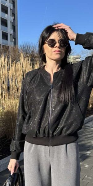 Kurtka bomber "Miejska Elegancja"