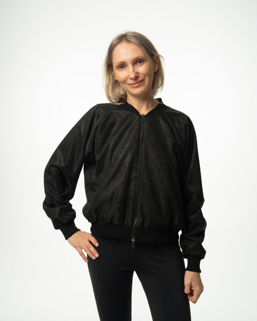 Czarna błyszcząca bomberka damska Elizka – widok z przodu